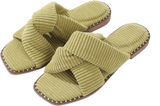 Women’s Velvet Piping Flat Outsole