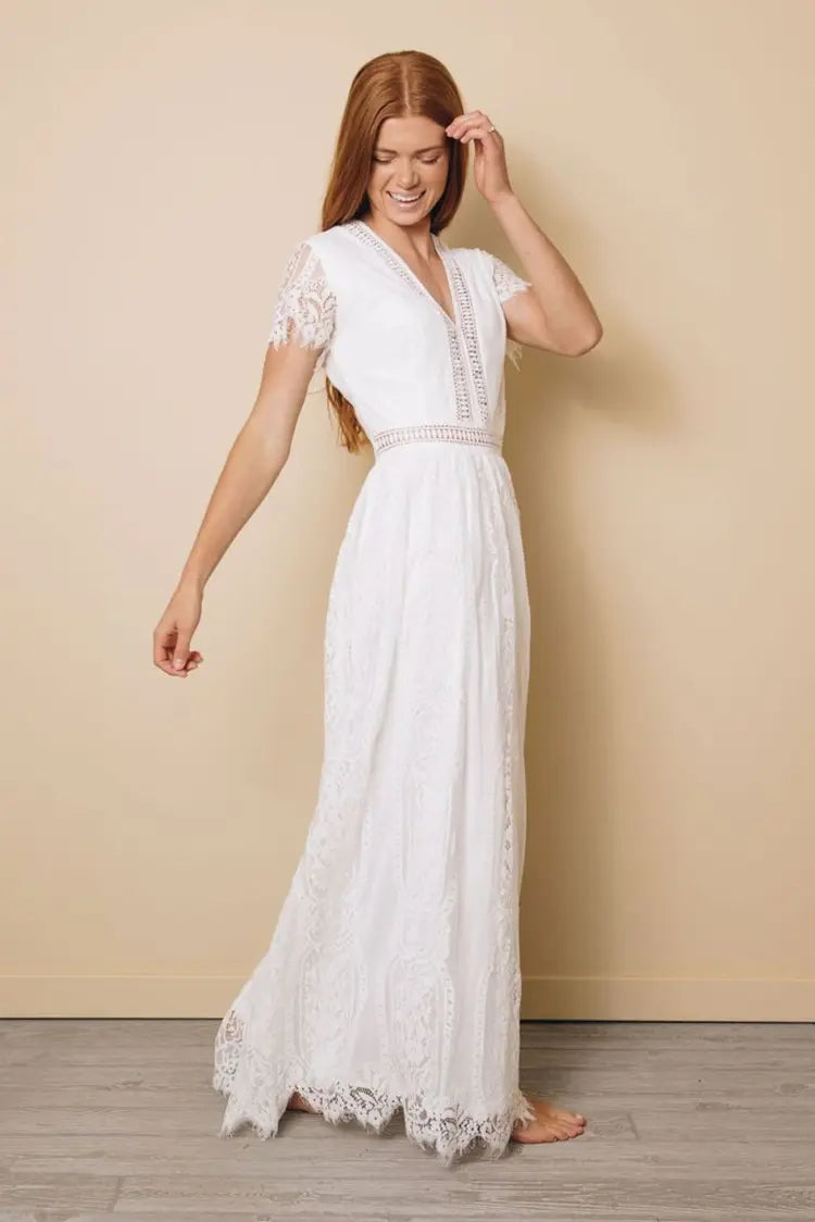 Harper Tay Lace Maxi Dress- White